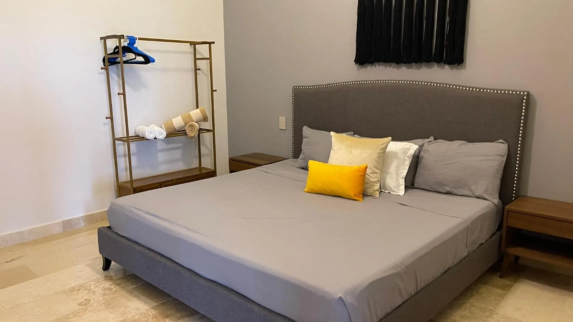 Amira District By Home Tulum 0*,